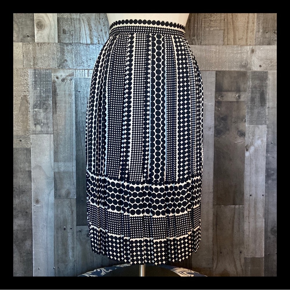 NWT! Who What Wear black cream polka dot stripes pleated skirt flowy
